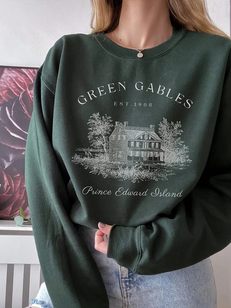 GREEN GABLES Vintage Statue Print Sweatshirt